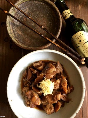 豚軟骨と牛蒡の生姜どて煮 44食堂 よんよんしょくどう 滋味ごはん ときどき甘味 豚軟骨と牛蒡の生姜どて煮 44食堂 よんよんしょくどう 滋味ごはん ときどき甘味
