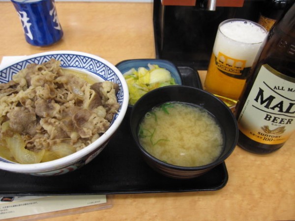 底辺の牛丼の食べ方ｗｗｗｗｗｗｗｗｗｗｗｗｗｗｗｗｗｗｗｗｗｗ 天丼旨い旨い