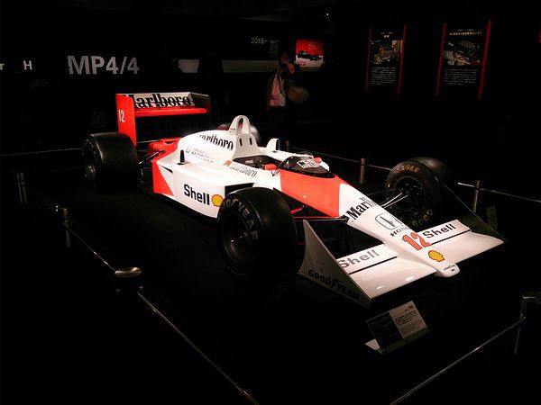 池袋でアイルトン・セナ 「The F1展」 : 毎日がレビュー