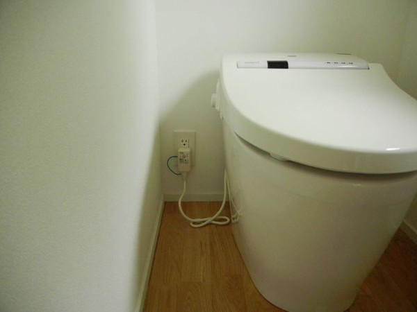 住宅リフォームの電気配線 トイレ編 電気屋さんが教えるお得な情報