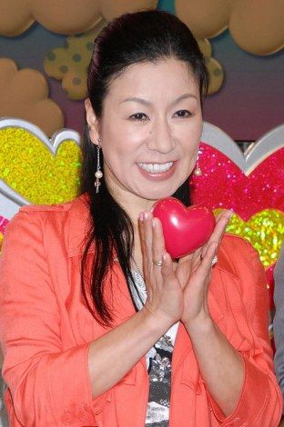 芸人 ハイヒール リンゴ 代理母出産の法整備訴える お笑い芸人速報