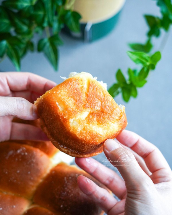 最強パン生地で作る！塩バターちぎりパン（レシピ） : トイロ公式