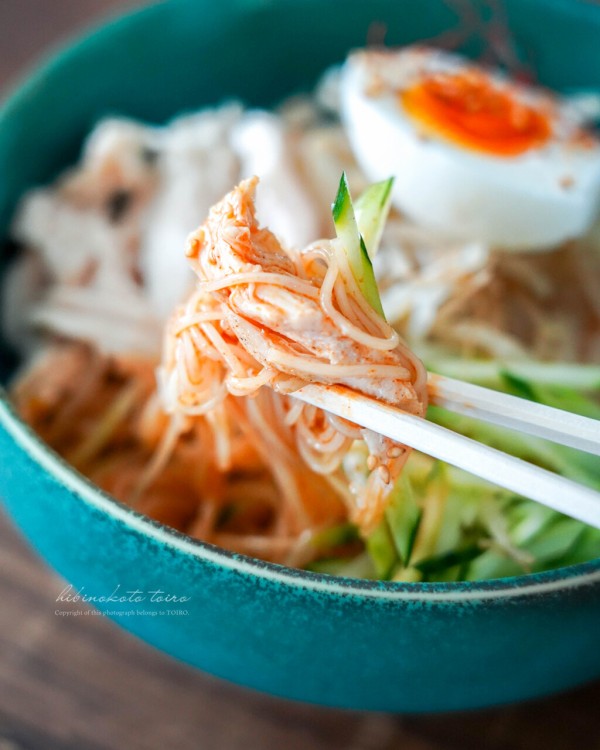 タレが決め手！甘辛ビビンそうめん（レシピ） : トイロ公式ブログ