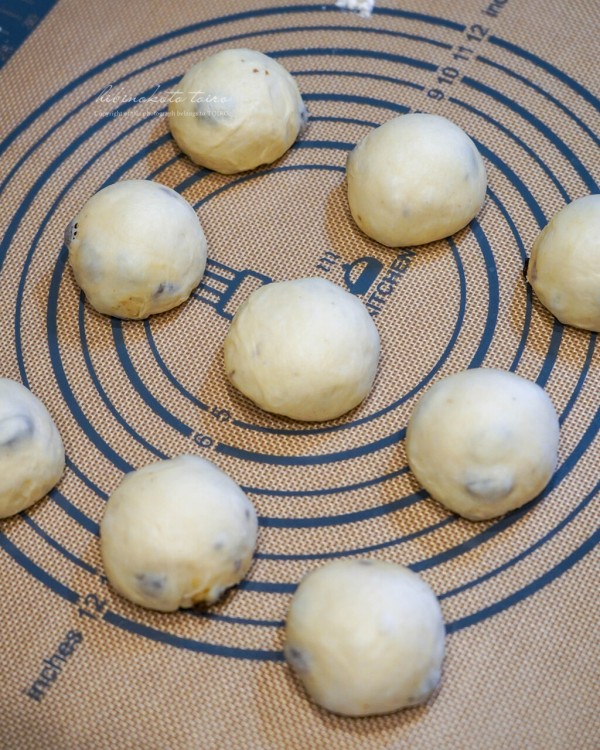 最強パン生地で作る！レーズンのちぎりパン（レシピ） : トイロ公式