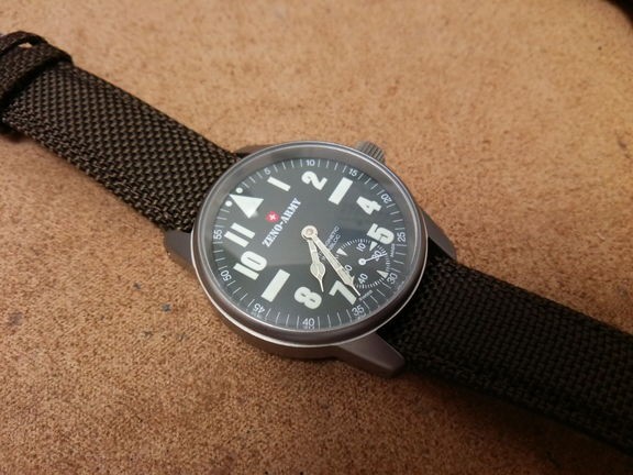 Amazon | Zeno-Watch - 腕時計 - メンズ - アーミーダイバー