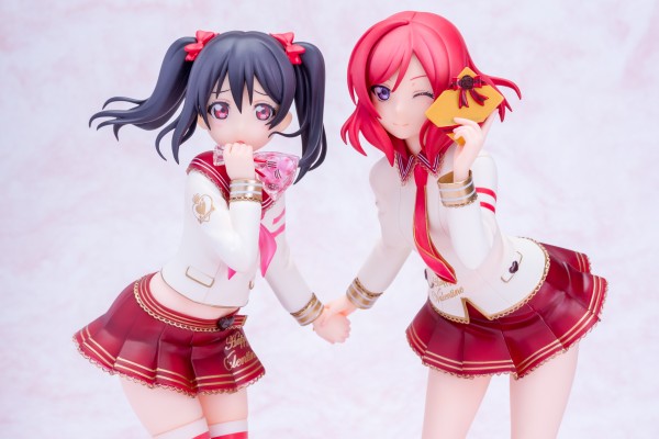 アルター ラブライブ スクールアイドルフェスティバル 矢澤にこ 西木野真姫 バレンタイン編 1 7 フィギュアレビュー 朱鷺長のフォトブログ