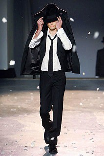 Kris Van Assche 06 07 A W Collection London Tokyo Style