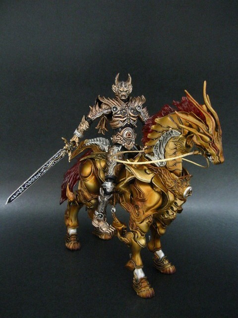 極魂 金色の騎士 牙狼 魔導馬 轟天 フィギュア 牙狼 極魂 魔導馬 轟天 レビュー - YOの玩具箱