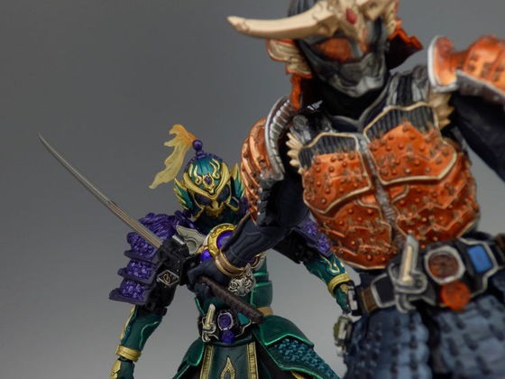 S.I.C仮面ライダー龍幻ブドウアームズ S.I.C. 仮面ライダー龍玄 ブドウアームズ | 魂ウェブ