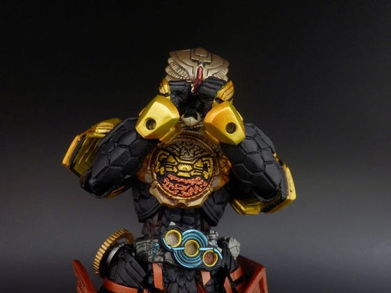 S.I.C. LIMITED 仮面ライダーオーズ・ブラカワニコンボ 其の四 : とこ