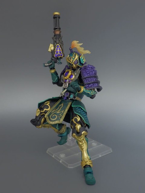 S.I.C仮面ライダー龍幻ブドウアームズ S.I.C. 仮面ライダー龍玄 ブドウアームズ | 魂ウェブ