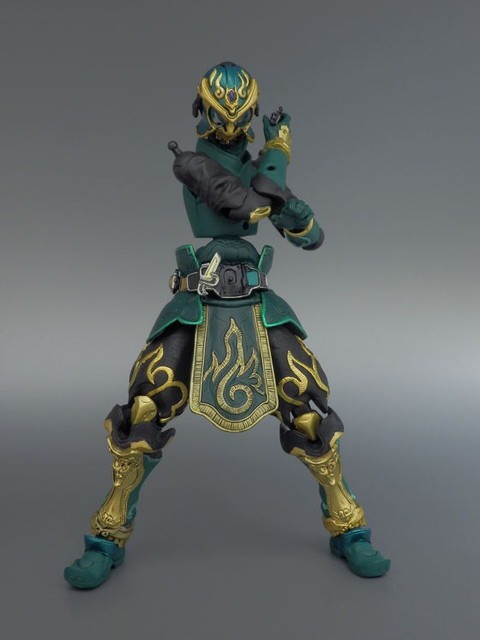 S.I.C. LIMITED 仮面ライダー龍玄 -ブドウアームズ-（ポージング