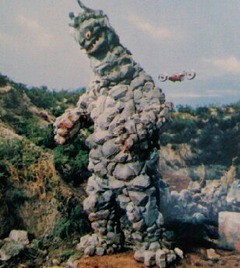帰ってきたウルトラマン7話 ゴルバゴス戦格闘シーン細見 : 特撮