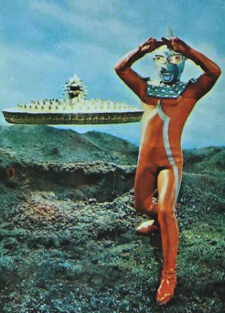 ウルトラセブンVSナース スチール集 : 特撮つれづれの記