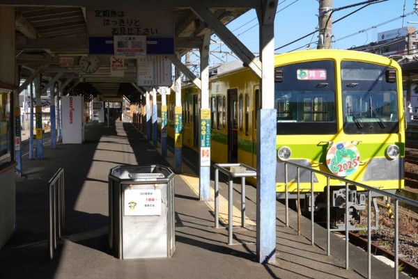 2025干支ヘッドマーク : エルム中央交通