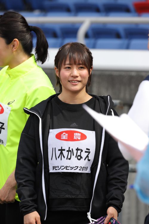 ２８歳 八木かなえ 本日はお誕生日おめでとうございます 日本人速報