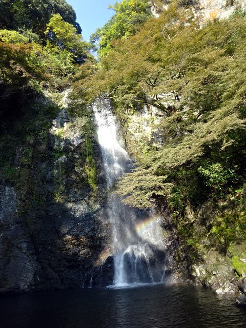 見る歩く食う飲む 充実のお手軽観光スポット 箕面の滝 関西女のプチ日記 Powered By ライブドアブログ