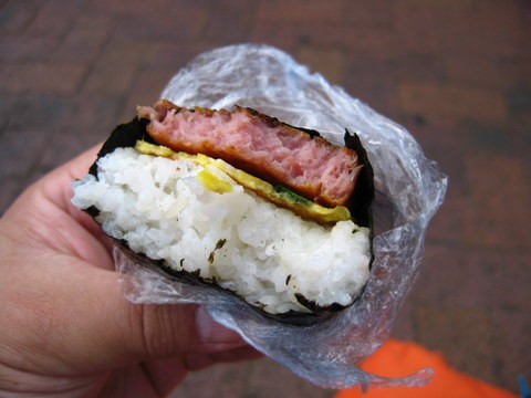 グアム Abc Stores スパムおにぎり Tommyのきままなグルメランチ日記