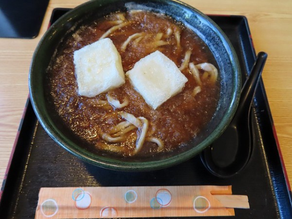 清田の人気店 蕎麦 たちばな で揚げ餅入りの温かいおろし蕎麦 旅 食 酒 そして猫