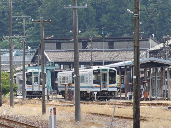 天竜浜名湖鉄道［キハ２０系塗色車両］乗車記（R2.6.7） : ＴＯＭＯＤＡＣＨＩＹＡ鉄道日記