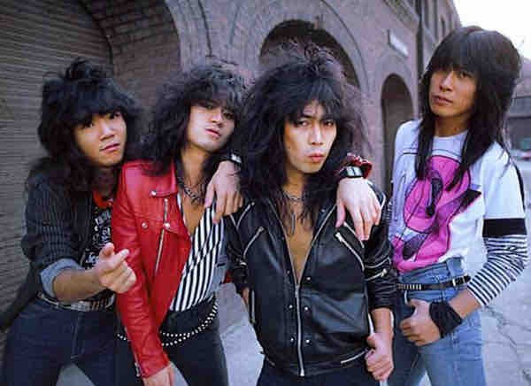 LOUDNESS バンドスコア DEVIL SOLDIER 楽譜 戦慄の奇蹟 Amazon.co.jp: DEVIL SOLDIER~戦慄の奇跡~ - LOUDNESS: ミュージック
