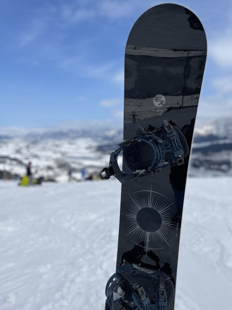 MOSS　TOTO 155㎝ MOSS TOTO 155㎝ （2021-2022 TOTO 155 MOSS SNOWBOARDS : 吉野