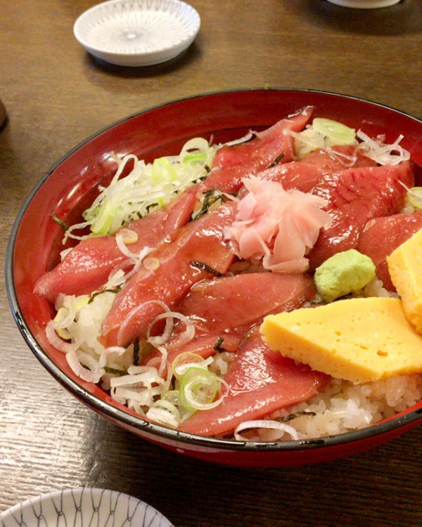 ついにゲット 幻の 中トロ漬け丼 で そのお味は 最高でした 北品川 居食屋レインボー