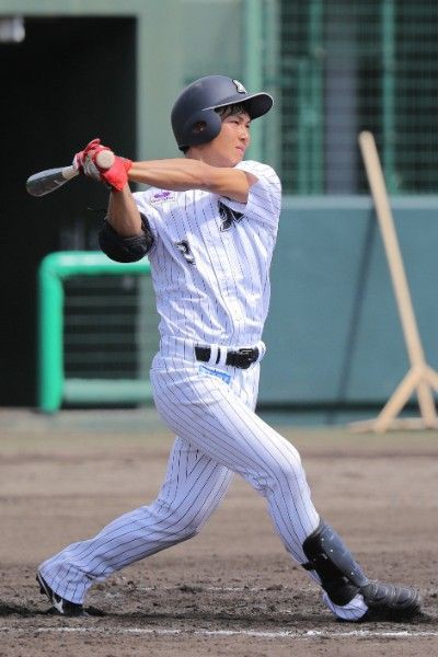 ロッテ 藤原恭大 豪快先頭打者本塁打 圧倒的飛距離にファン驚愕 野球まるごとチャンネル ロッテ 藤原恭大 豪快先頭打者本塁打 圧倒的飛距離にファン驚愕 野球まるごとチャンネル