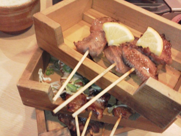 焼き鳥 とん串のやきとり 1本 120 大阪福島駅 居酒屋 豚鍋 串カツ とん彩や大阪福島店 焼き鳥 とん串のやきとり 1本 120 大阪福島駅 居酒屋 豚鍋 串カツ とん彩や大阪福島店