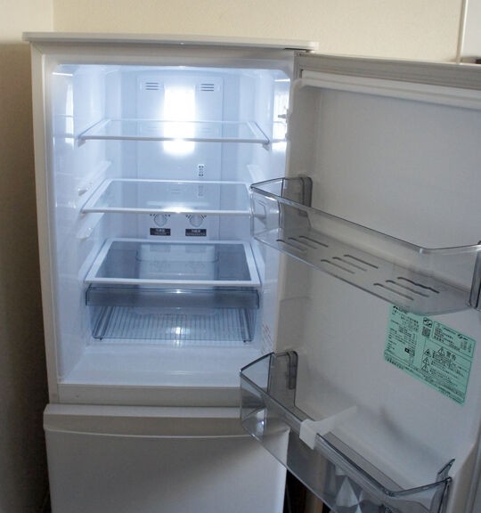 三菱の冷蔵庫 MR-P15Fを購入 : とりあえず暮らす