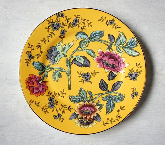 Wedgwood ワンダーラスト イエロートンキンのプレートを購入