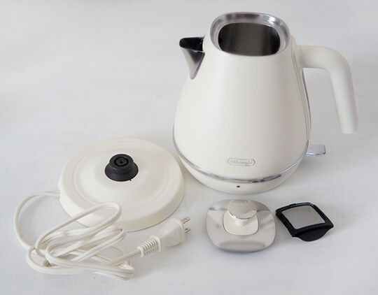 デロンギの電気ケトル ディスティンタ・ペルラを購入 : とりあえず暮らす