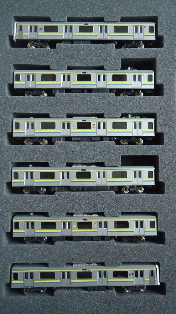 鉄道模型】TOMIX・209系2100番台 房総色風味を作る・その2