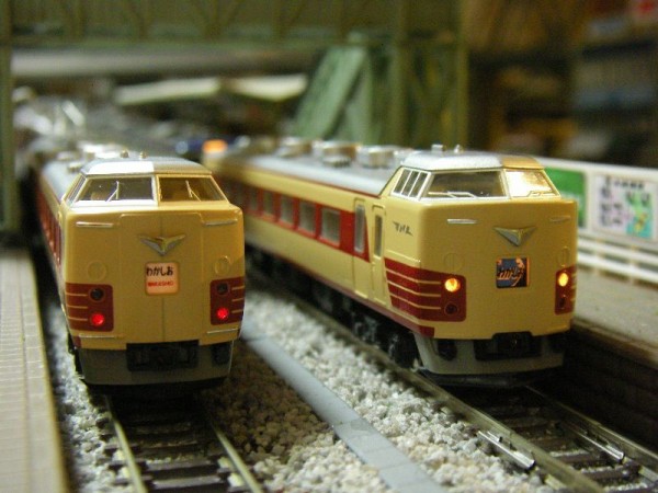 鉄道模型】KATO・183系0番台/1000番台 房総特急 : 鶴岡畳産業