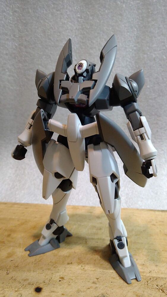 HG ガンプラ ガンダムプラモデル　ダブルオー　ジンクス Amazon | MG 機動戦士ガンダム00[ダブルオー] ジンクス 1/100スケール