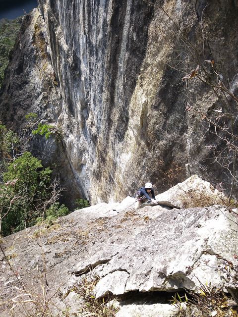 鳳来・上臈岩クライミング : 【山やへの扉】