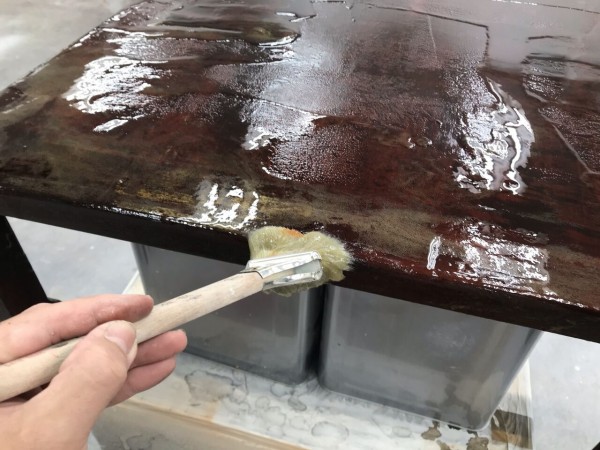 花梨（かりん）の座卓 塗り直し : ニシザキ工芸(株)塗装部 工房日誌 2