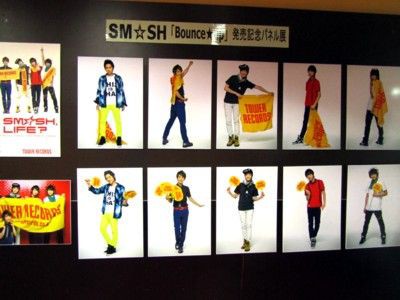 SM☆SH 『Bounce☆up』 パネル展 【タワーレコード渋谷店