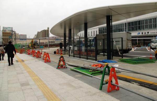 新幹線開通まであと8日 At 富山駅 観光とやまねっとブログ