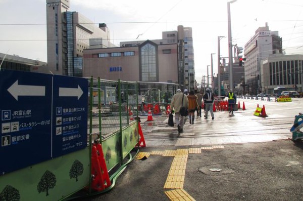 新幹線開通まであと22日 At 富山駅 観光とやまねっとブログ