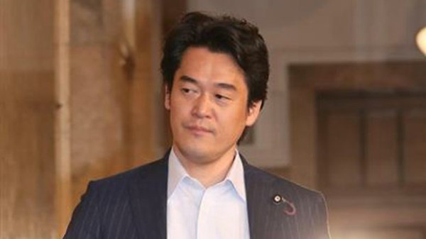 立憲 小西洋之 鈴木宗男氏と目が合ったので睨み付けるとペコペコ頭を下げていた トーイチャンネット 時事ネタ