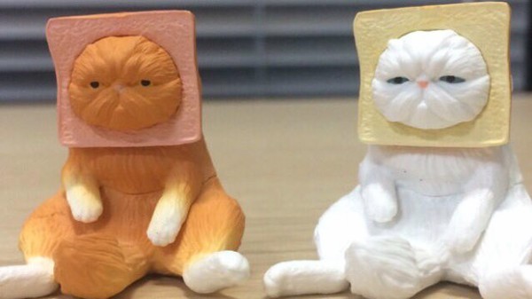 ぶさかわいい猫」と「パン」の合体フィギュアがガチャに登場！「ぶねこ 