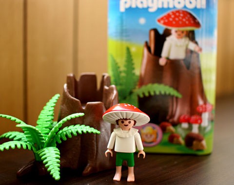 キノコの妖精の隠れ家 「playmobil プレイモービル」 4194 playmobil プレイモービル 4194 キノコの妖精の隠れ家 - メルカリ