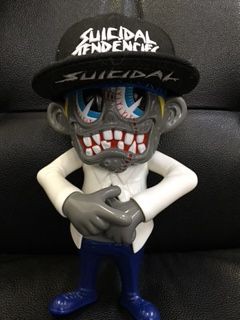 川崎市幸区での出張買取です！！スイサイダル テンデンシーズ/ZacPac 