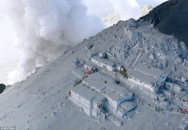 御嶽山噴火 神の怒り 海外メディアによる写真 登山ちゃんねる