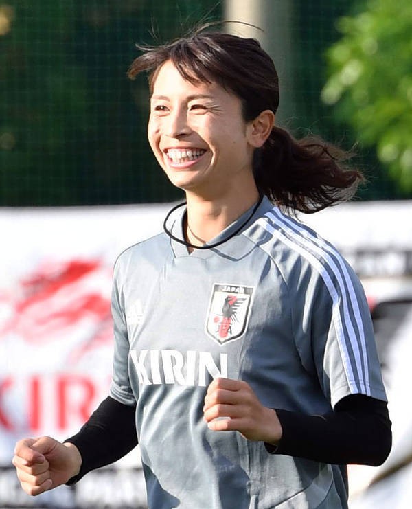 鮫島彩選手の画像 2019~2021 : ジャージ&ユニフォーム女子