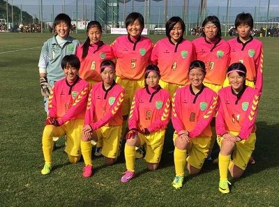 Hummel 星槎国際高校湘南 女子サッカー部 ジャージ ユニフォーム女子