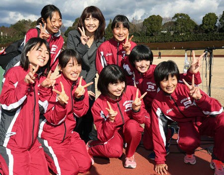 Asics 立命館大女子陸上部 最近の動き ジャージ ユニフォーム女子