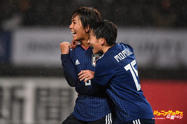 adidas 岩渕真奈選手 なでしこジャパン現行ユニフォーム