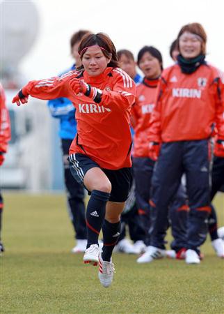 女子サッカー日本代表合宿の過去画像 : ジャージ＆ユニフォーム女子